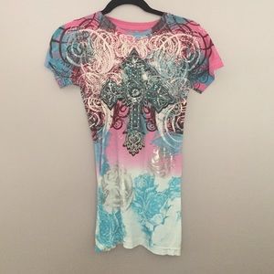 Size M Sinful T shirt