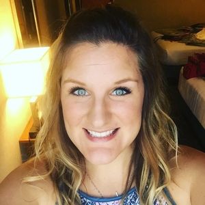 Meet your Posher, Aryn