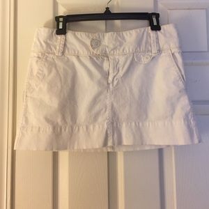White American Eagle mini skirt