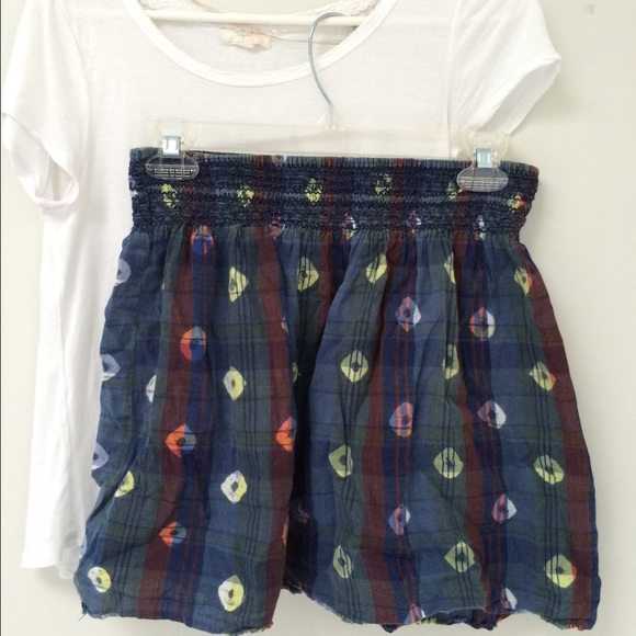 Patterned Skirt - Picture 1 of 3