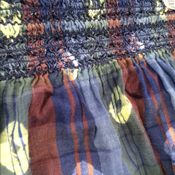 Patterned Skirt - Picture 2 of 3