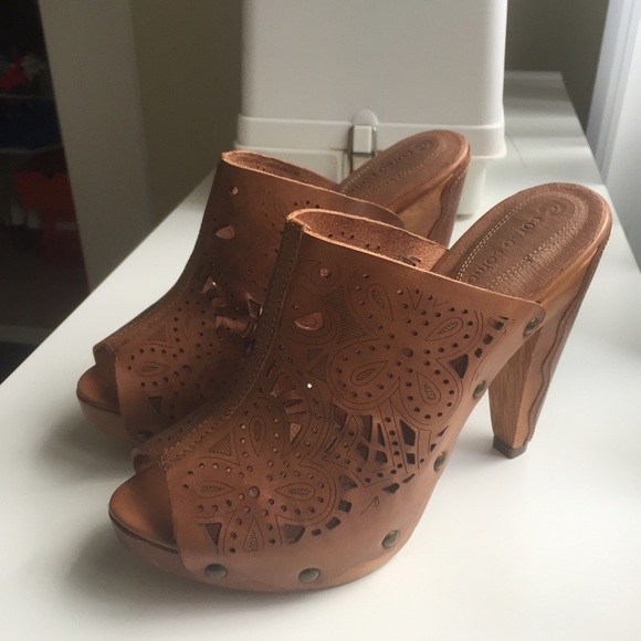 Corso Como mules