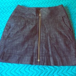 Short skirt with the zipper soft Jean material
