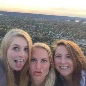 Meet your Posher, Kim