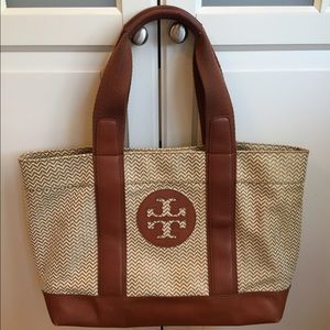 RARE Tory Burch Tote!