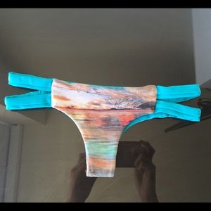San Lorenzo reversible sunset bikini bottoms S