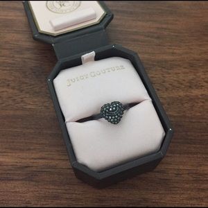 Juicy Couture Pavé Heart Ring