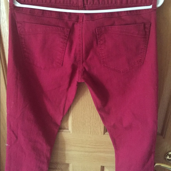 Express-red Jean - Picture 3 of 3
