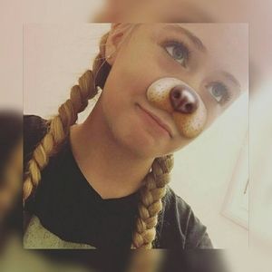 Meet your Posher, Lexi