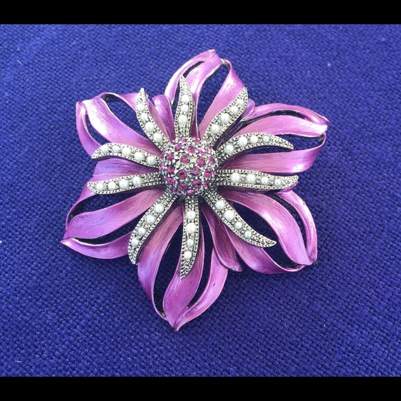 vintage brooch