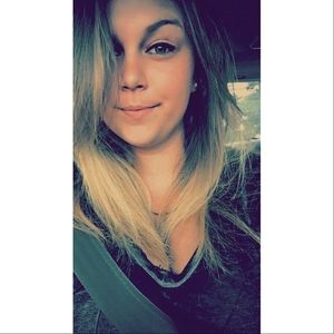 Meet your Posher, Casey