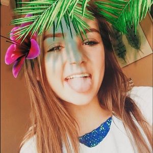 Meet your Posher, Cierra