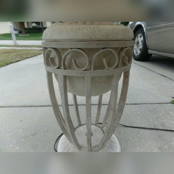 Modern Made Table Lamp - Picture 2 of 4