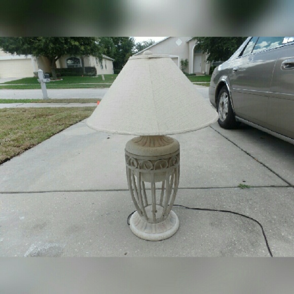 Modern Made Table Lamp - Picture 3 of 4