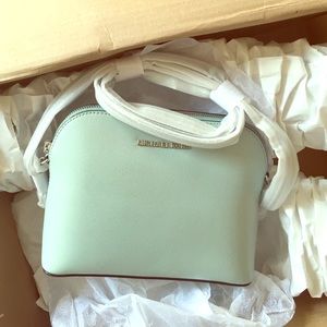 Micheal Kors Cindy Large Crossbody Celadon