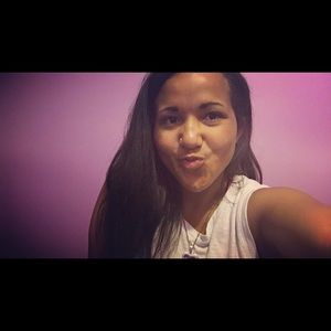 Meet your Posher, Kari