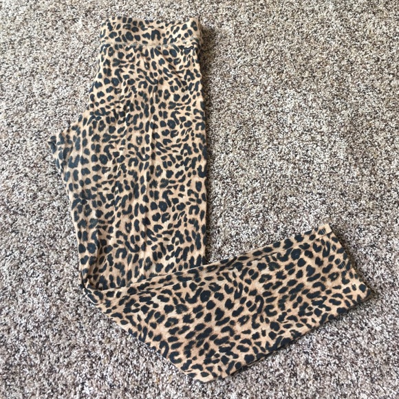 Victoria's Secret Leopard Print Leggings