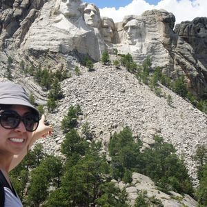 Meet your Posher, Cynthia