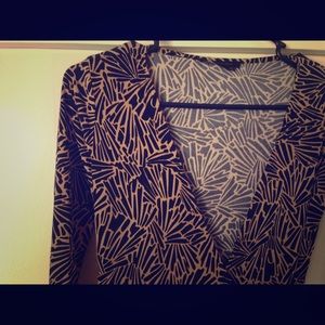 XS patterned BCBG dress