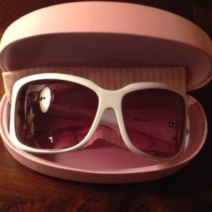 Victoria's Secret women's white sunglasses