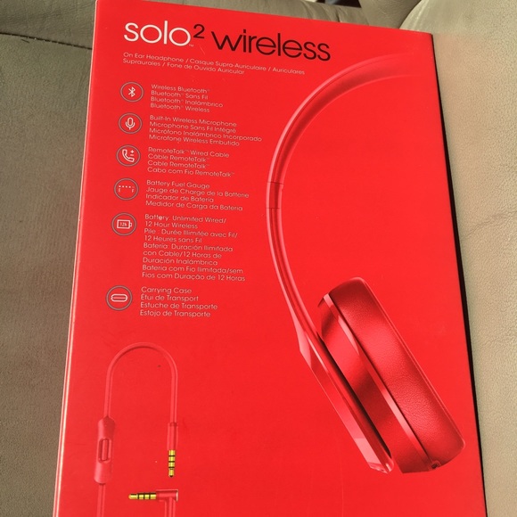 Beats by Dre (wireless) (new) - Picture 2 of 4