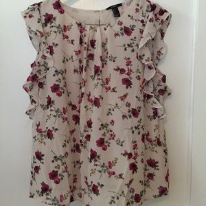 Forever 21 flowy top size L