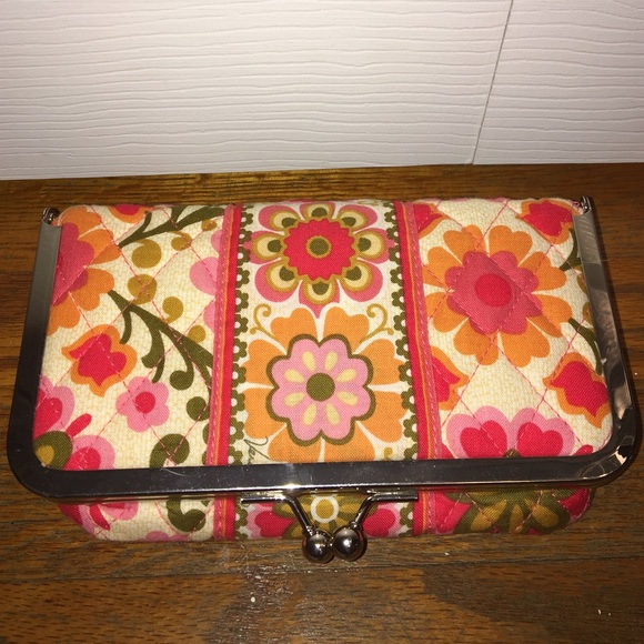 NWOT Vera Bradley Makeup case