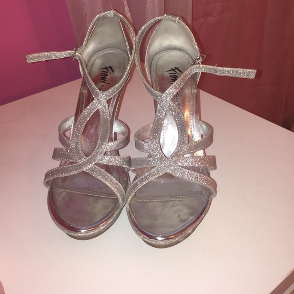 Fioni night silver sparkly heels - Picture 1 of 3