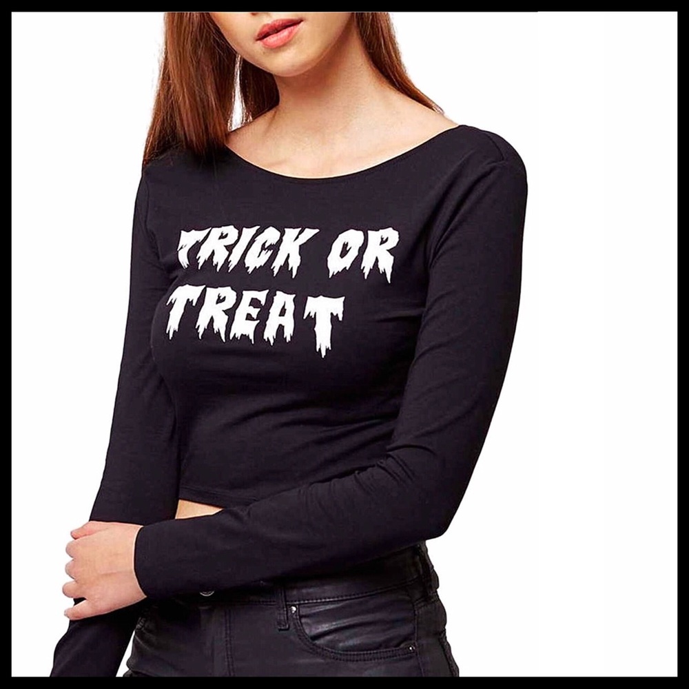 TOPSHOP HALLOWEEN TRICK OR TREAT GRAPHIC PRINT TEE - Picture 6 of 7