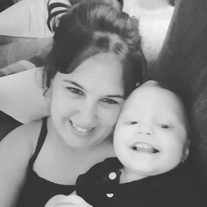 Meet your Posher, Dana