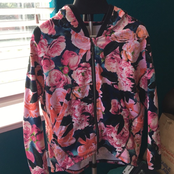 Lululemon floral print sweater