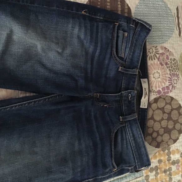 Hollister jeans - Picture 2 of 3