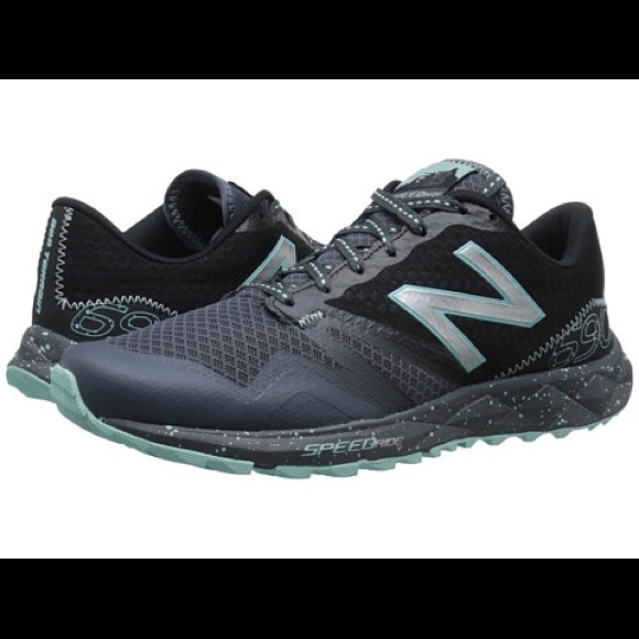 New Balance WT690LA1 trail running shoe