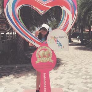 Meet your Posher, Jenny