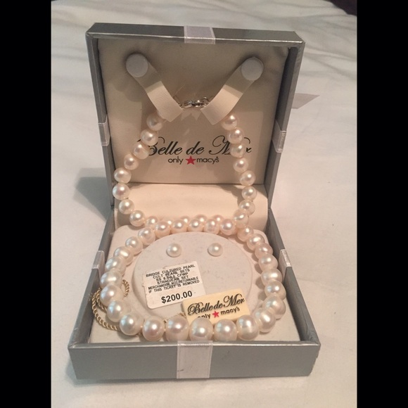 Belle De Mer Jewelry - Belle De Mer - New Bridge Cultured Pearl Set