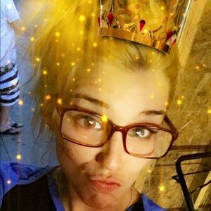 Meet your Posher, Brandy