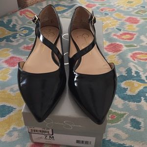 Jessica Simpson black flats