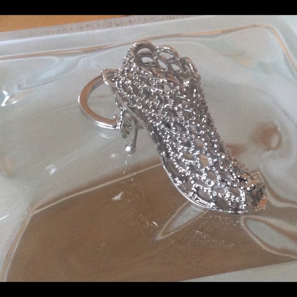 Silver keychain high heel