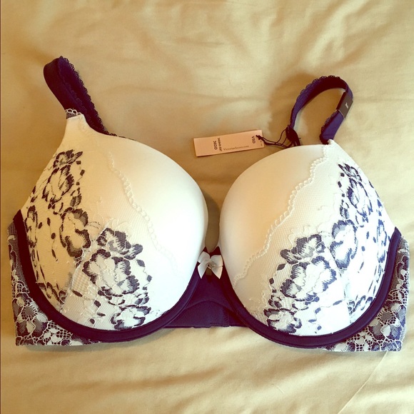 Victoria secret body by Victoria 36DD