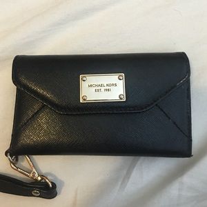 Michael Kors iPhone 5 phone case/wallet