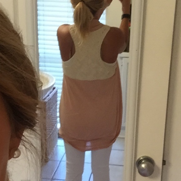 Peach vest - Picture 4 of 4