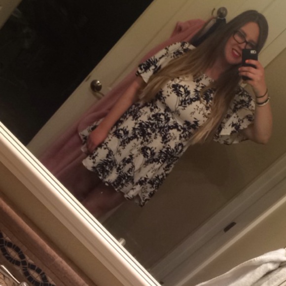 ❌❌❌NWOT forever 21 dress - Picture 4 of 5