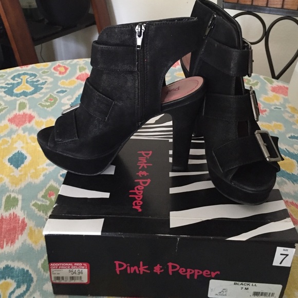 Pink and pepper heels.