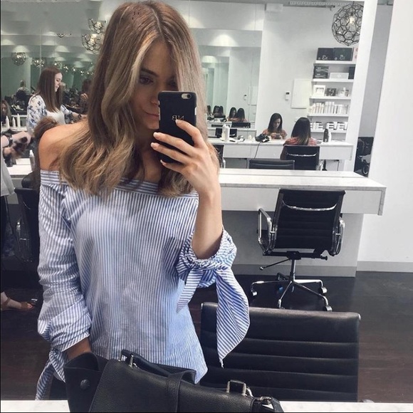Very Sexy Summer Bow Off Shoulder Blue Loose Top