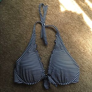 FLASH SALE! Victoria's Secret Bikini Top