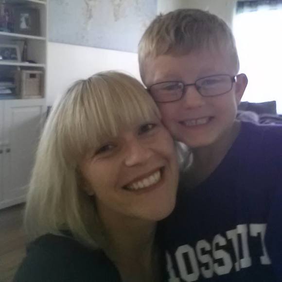 Meet your Posher, Jeanette - Picture 1 of 1