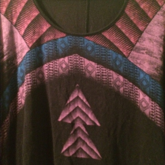 Fun Printed Top - Picture 3 of 5