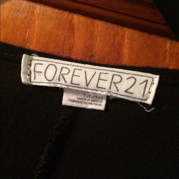 Fun Printed Top - Picture 4 of 5