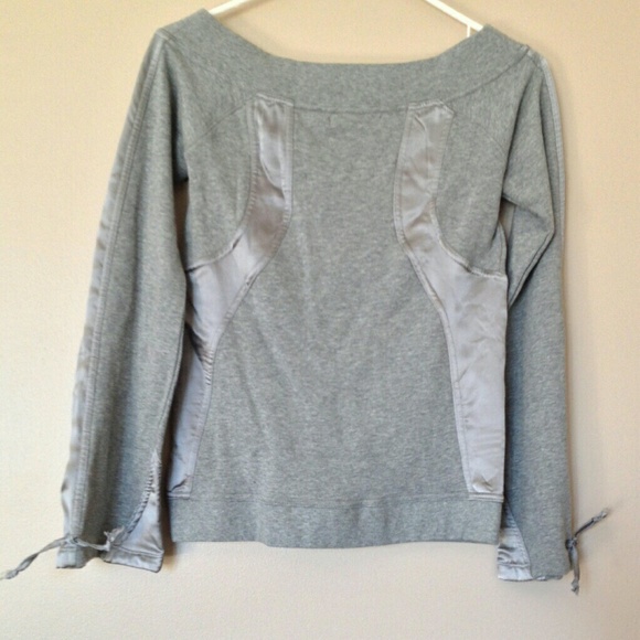 NWT Arden B off shoulder sweatshirt
