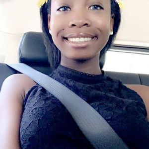 Meet your Posher, Jesset